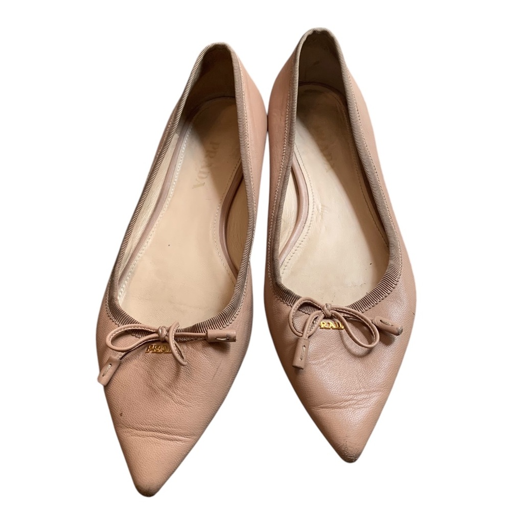 Prada light pink leather pointed ballet flats size 40 (9) - Picture 2 of 11